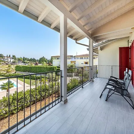 Apartment Nuova Riva Padenghe sul Garda